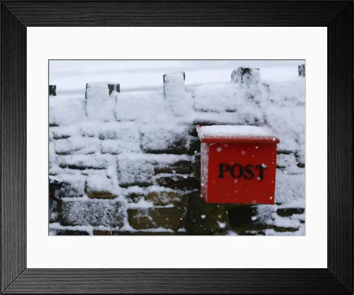 Framed Print : Snow covers a stone wall near Burnley, northern England Framed Print : Snow covers a stone wall near Burnley, northern England