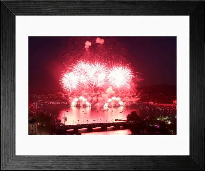 Framed Print : Fireworks explode during the Zueri Faescht festival over Lake Zurich in Zurich Framed Print : Fireworks explode during the Zueri Faescht festival over Lake Zurich in Zurich