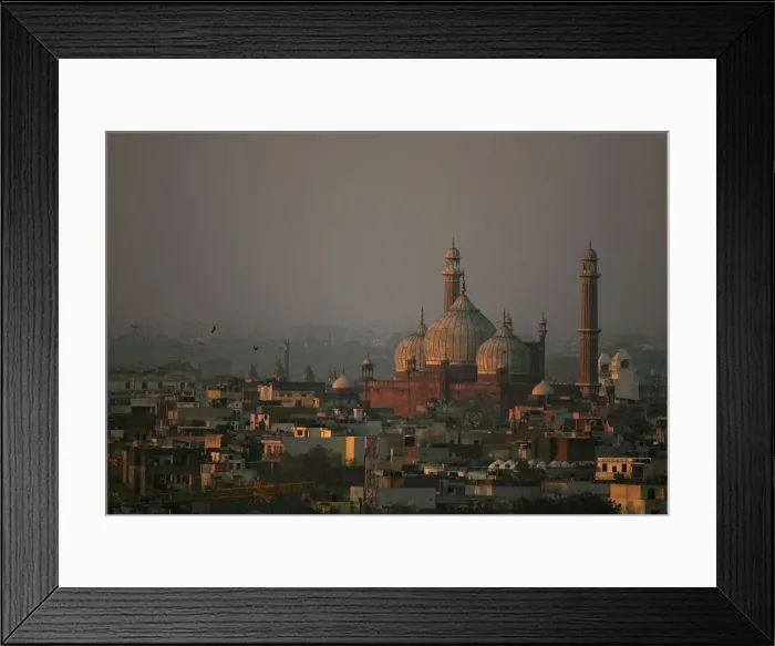 Framed Print : A view of the Jama Masjid in old Delhi