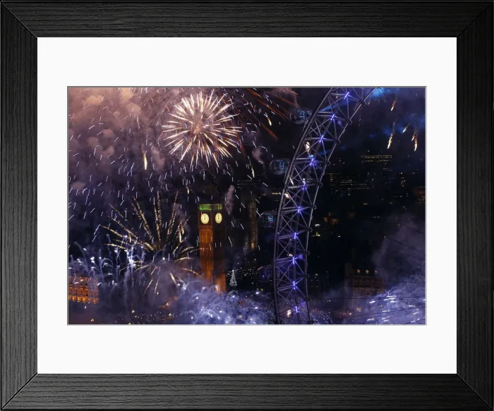 Framed Print : Fireworks explode beside the London Eye and The Houses of Parliament on the River Framed Print : Fireworks explode beside the London Eye and The Houses of Parliament on the River