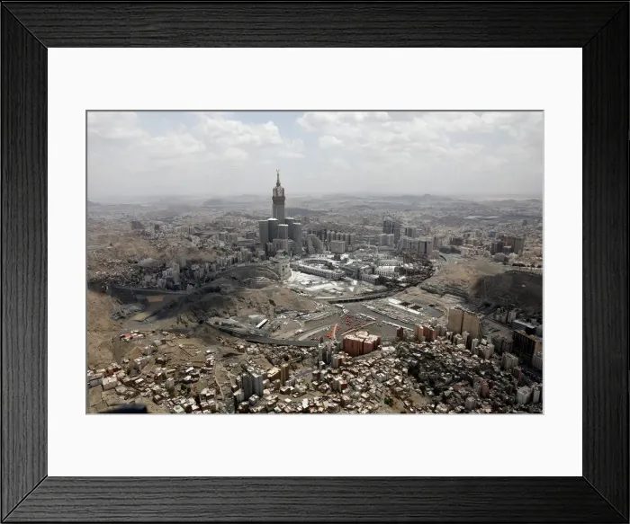 Framed Print : An aerial view of Kaaba at the Grand mosque in the holy city of Mecca