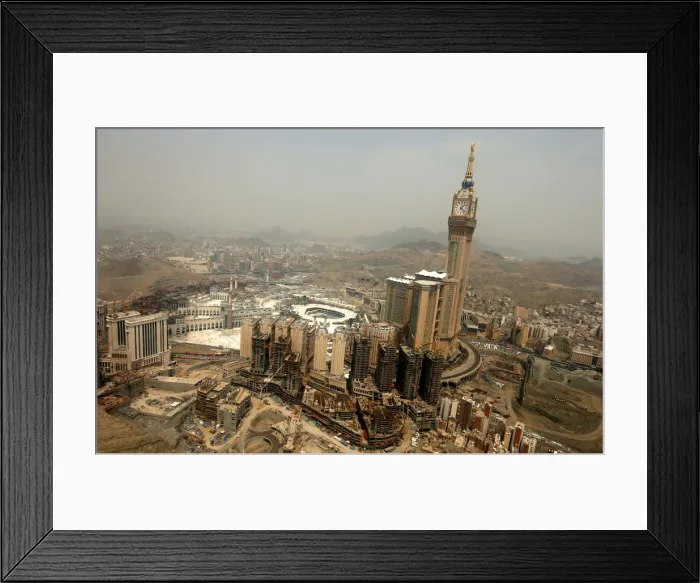 Framed Print : Ariel view of the Kaaba at the Grand mosque in Mecca Framed Print : Ariel view of the Kaaba at the Grand mosque in Mecca