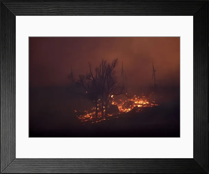 Framed Print : The Rhea fire burns into the night near Seiling Framed Print : The Rhea fire burns into the night near Seiling