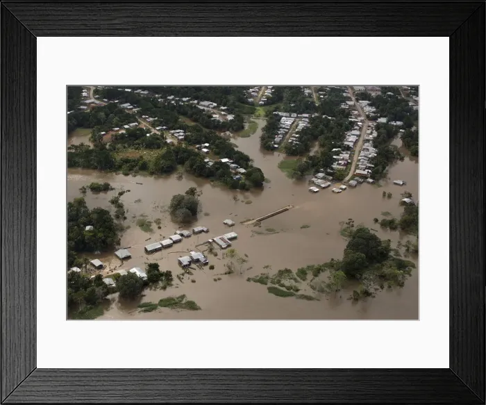 Framed Print : An aerial view shows the town of Tabatinga inundated with floodwaters from the Solimoes