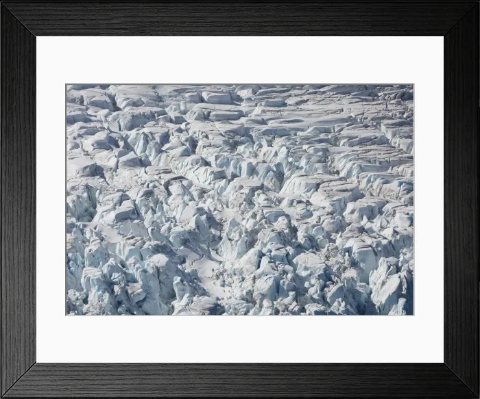 Framed Print : A glacier in Half Moon Bay, Antarctica Framed Print : A glacier in Half Moon Bay, Antarctica