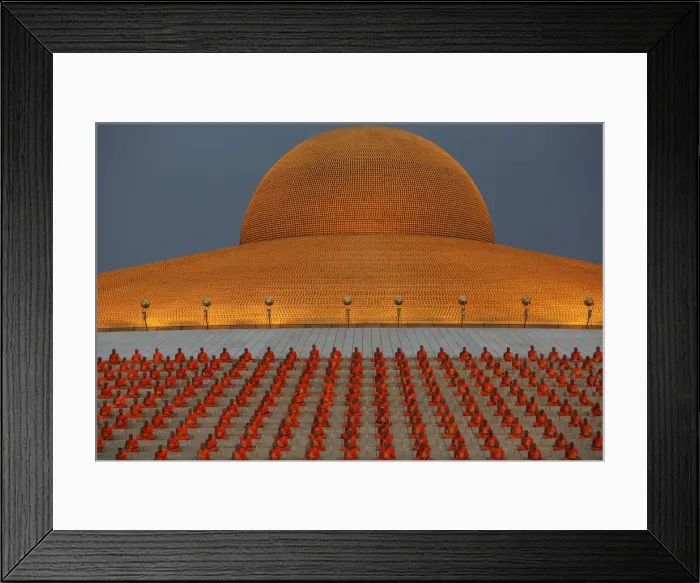 Framed Print : Buddhist monks pray at the Wat Phra Dhammakaya temple in Pathum Thani province Framed Print : Buddhist monks pray at the Wat Phra Dhammakaya temple in Pathum Thani province