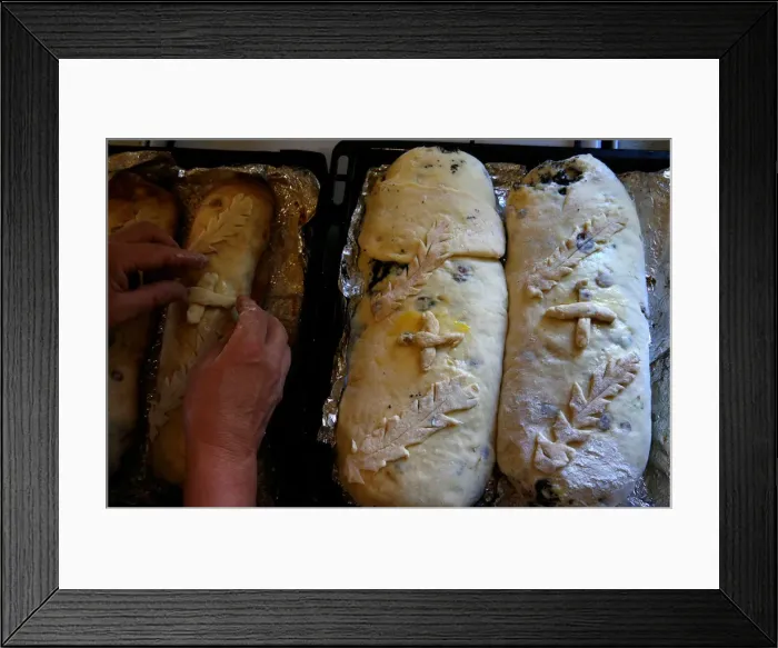 Framed Print : Woman bakes traditional cakes on the eve of Orthodox Easter in the town of Bobruisk Framed Print : Woman bakes traditional cakes on the eve of Orthodox Easter in the town of Bobruisk