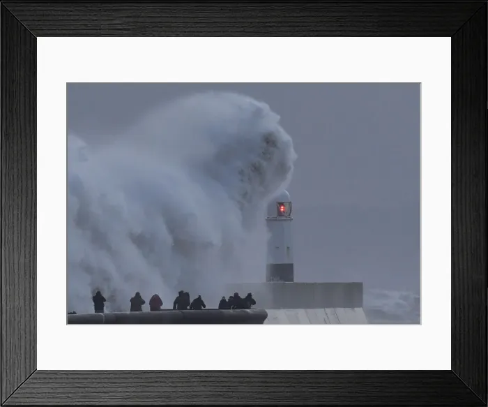 Framed Print : People view large waves and high winds associated with Storm Eleanor as they hit Framed Print : People view large waves and high winds associated with Storm Eleanor as they hit