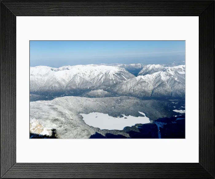 Framed Print : Snow covered Eibsee is pictured in Grainau Framed Print : Snow covered Eibsee is pictured in Grainau