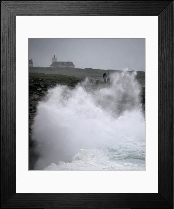 Framed Print : People watch waves breaking on the Brittany coast as storm Eleanor approaches Esquibien Framed Print : People watch waves breaking on the Brittany coast as storm Eleanor approaches Esquibien