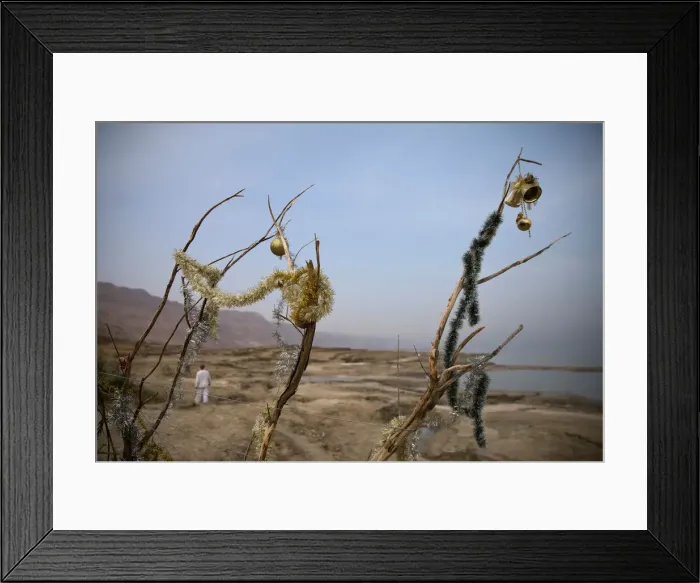 Framed Print : The Wider Image: Vanishing Dead Sea - a hermit haven Framed Print : The Wider Image: Vanishing Dead Sea - a hermit haven