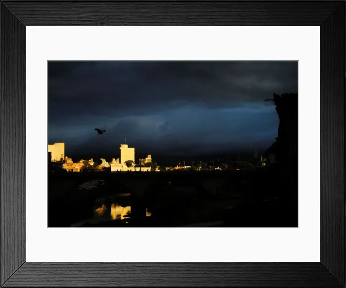 Framed Print : A view shows Tegucigalpa during sunset in Honduras Framed Print : A view shows Tegucigalpa during sunset in Honduras