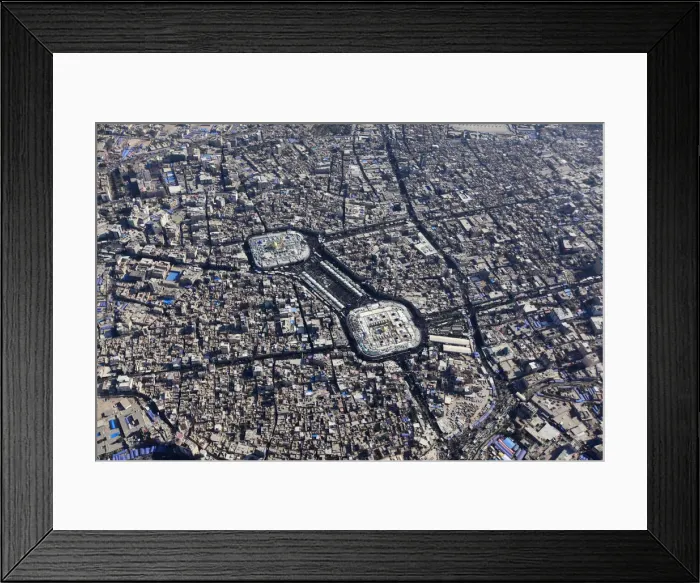 Framed Print : Aerial view of the Shrines of Imam al-Abbas and Imam al-Hussein during the religious Framed Print : Aerial view of the Shrines of Imam al-Abbas and Imam al-Hussein during the religious