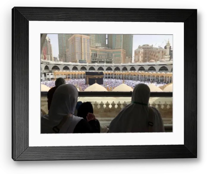 Framed Print : Muslim women pray and gather around the holy Kaaba at the Grand Mosque during the holy