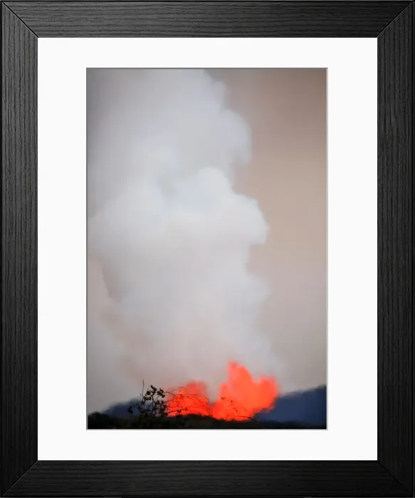 Framed Print : Heat waves obscure lava erupting in Leilani Estates