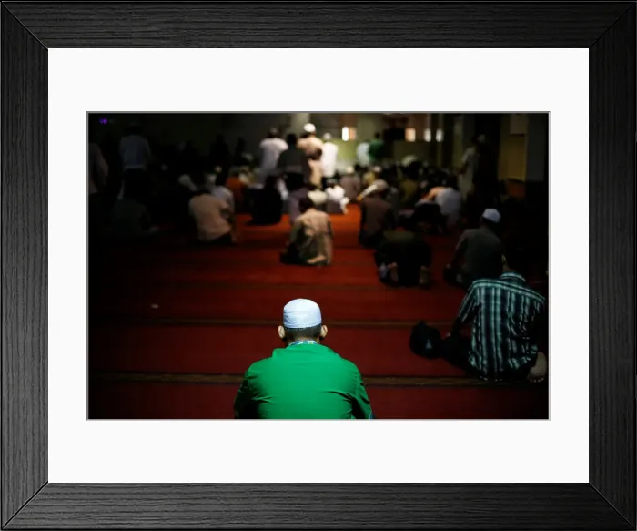 Framed Print : People wait to pray at a mosque in Jakarta Framed Print : People wait to pray at a mosque in Jakarta