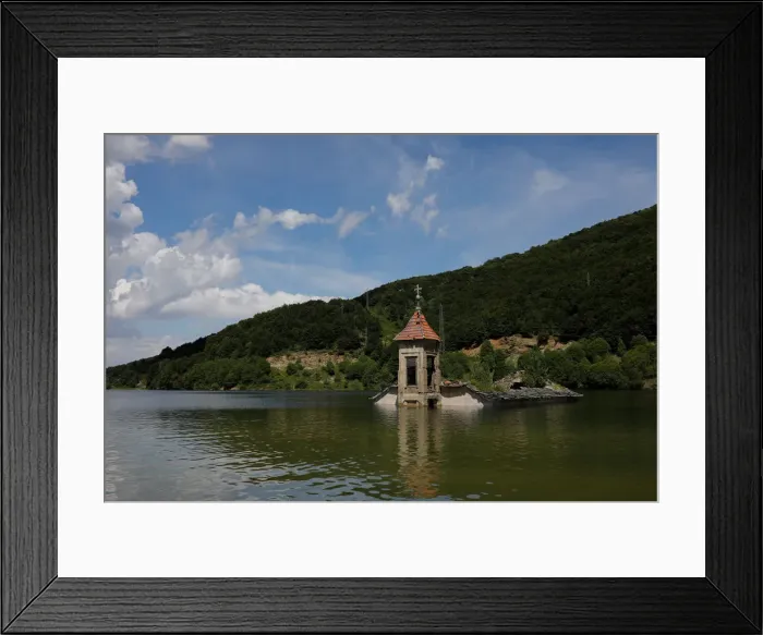 Framed Print : The Wider Image: Scepticism, hope as Macedonia set to change its name Framed Print : The Wider Image: Scepticism, hope as Macedonia set to change its name