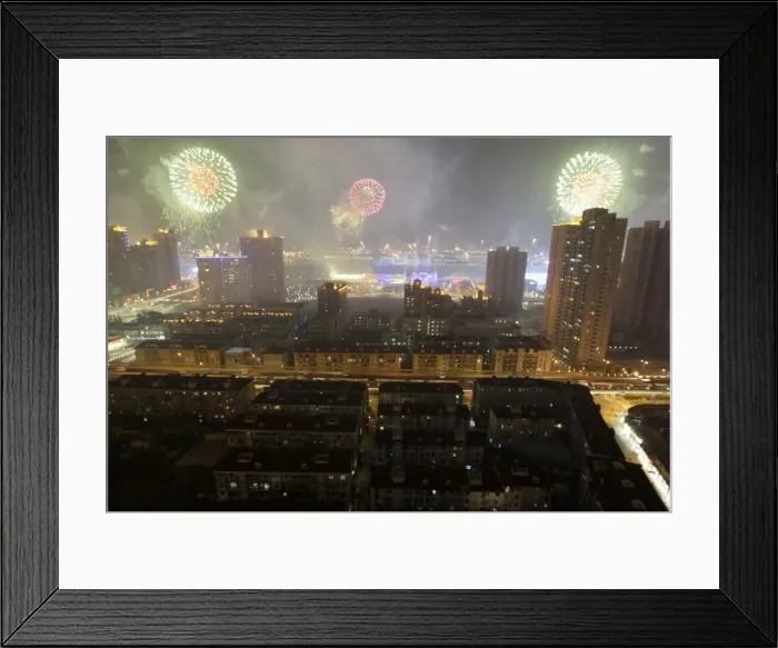 Framed Print : GM1E64R1P8L01 Framed Print : GM1E64R1P8L01
