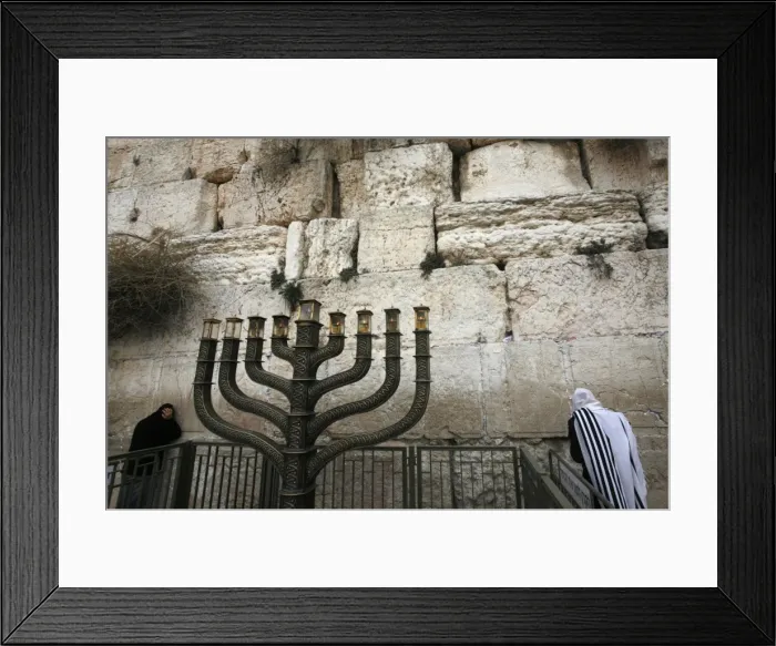 Framed Print : GM1E5CH1PCZ01