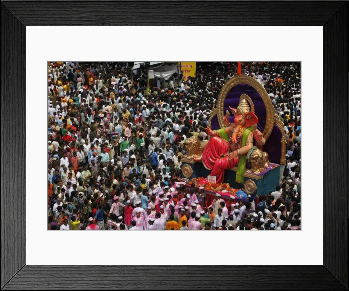 Framed Print : GM1E69M1BOP01 Framed Print : GM1E69M1BOP01