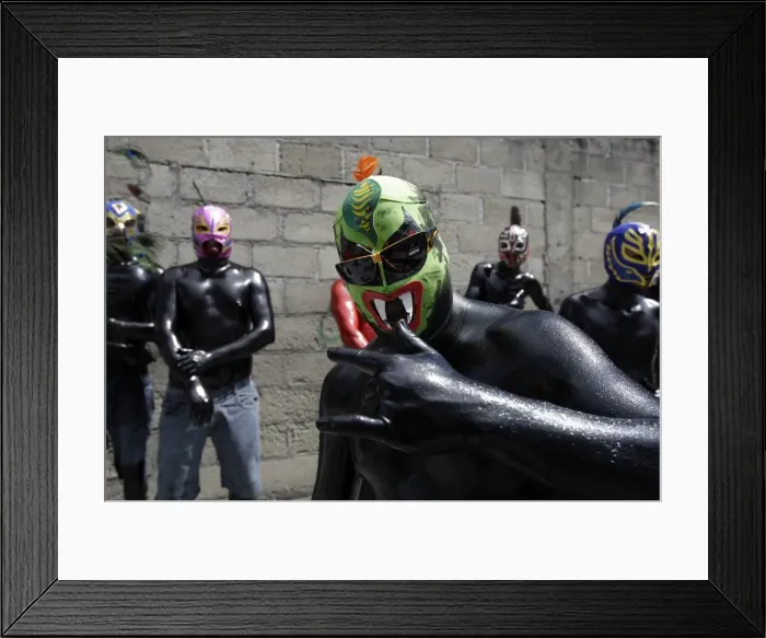 Framed Print : GM1E63A0YQJ01
