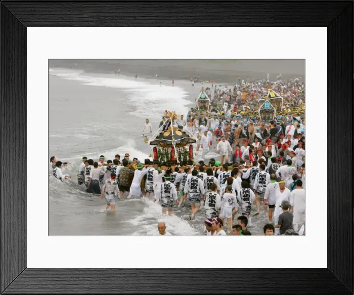 Framed Print : Gm1Dtbjbgraa Framed Print : Gm1Dtbjbgraa