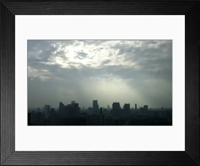 Framed Print : Gm1Dwnjomwaa Framed Print : Gm1Dwnjomwaa