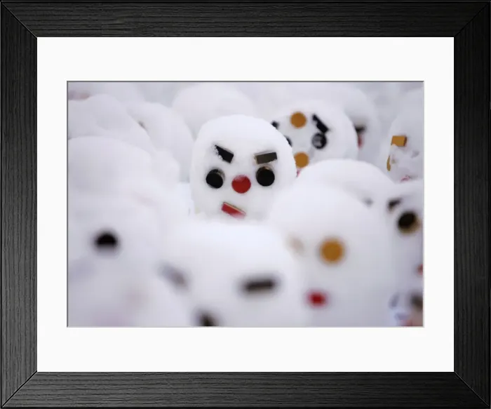 Framed Print : Gm1Dxeuybraa Framed Print : Gm1Dxeuybraa