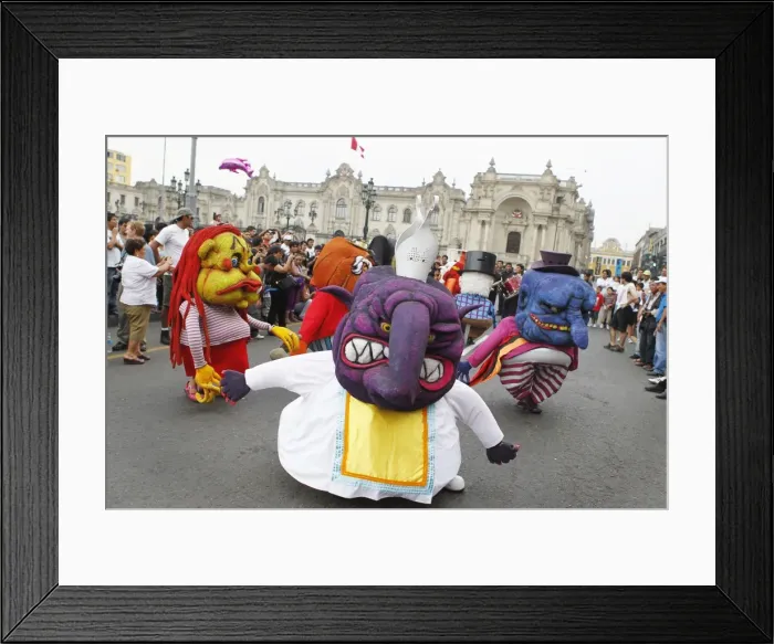 Framed Print : GM1E83Q0T2P01