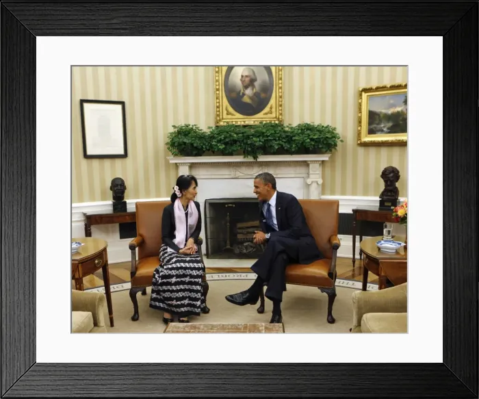 Framed Print : GM1E89K0EZT01