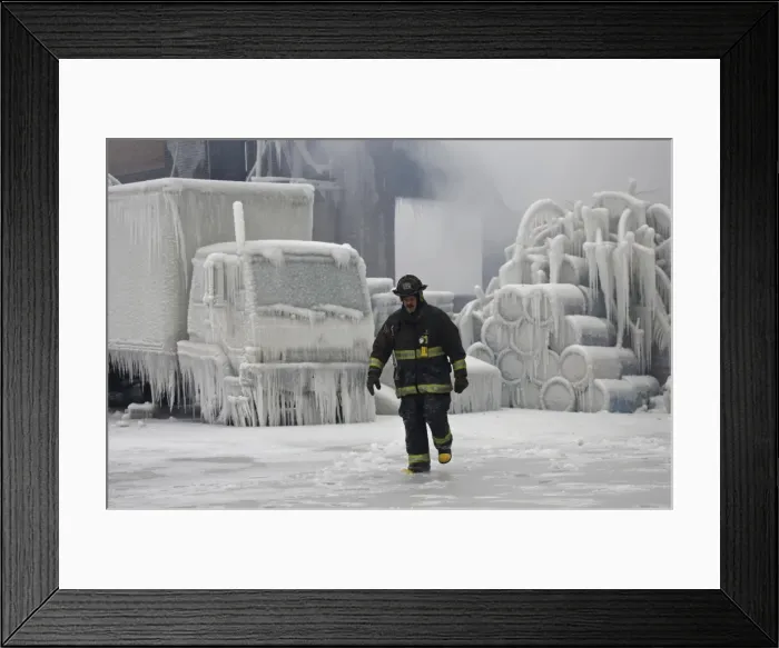 Framed Print : RTR3CUPM Framed Print : RTR3CUPM