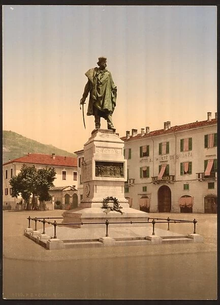 Como, Garibaldi Monument, Lake Como, Italy