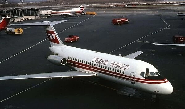 Douglas DC-9 14 of TWAs N1054T at La Guardia, Feb 1977