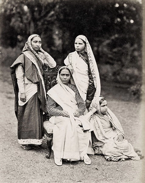 Group of women, India, Taurines studio