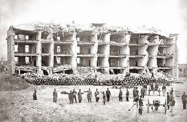 Ruins and artillery, Franco-prussian War 1871