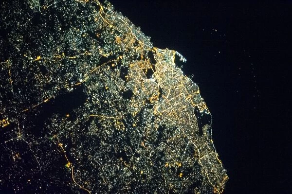 Tripoli at night, ISS image C018  /  9222