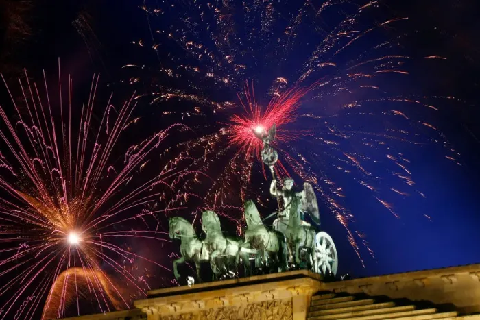 Framed Print : Fireworks explode next to the Quadriga sculpture atop the Brandenburg gate during New Framed Print : Fireworks explode next to the Quadriga sculpture atop the Brandenburg gate during New