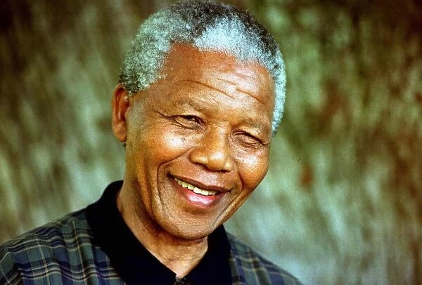 GF2E47I0GJO01. FILE PHOT0 AUG96 - President Nelson Mandela will celebrate