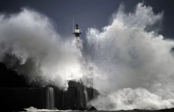 Framed Print : Huge waves crash on the San Esteban de Pravia seafront in the northern Spanish region of Framed Print : Huge waves crash on the San Esteban de Pravia seafront in the northern Spanish region of