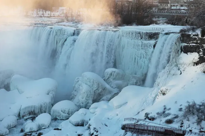 Framed Print : Ice and water flow over the American Falls viewed from the Canadian side in Niagara Falls Framed Print : Ice and water flow over the American Falls viewed from the Canadian side in Niagara Falls