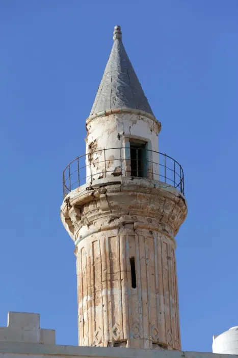 Framed Print : Minaret of a historic mosque, that was damaged during a three-year conflict Framed Print : Minaret of a historic mosque, that was damaged during a three-year conflict