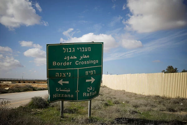 Road sign pointing to the directions of border crossings