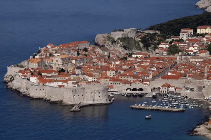 Framed Print : A view shows Croatias UNESCO protected medieval town of Dubrovnik Framed Print : A view shows Croatias UNESCO protected medieval town of Dubrovnik