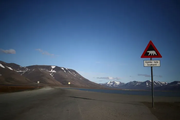 Framed Print : The Wider Image: A climate-change frontier in the worlds northernmost town Framed Print : The Wider Image: A climate-change frontier in the worlds northernmost town