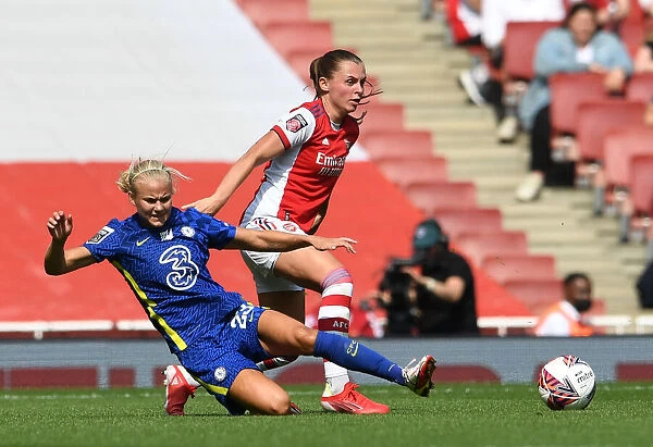 Arsenal vs. Chelsea: Intense Clash in FA WSL as Maritz and Harder Battle It Out