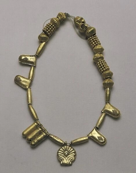 Tunisia, Carthage, Gold necklace with pendants of various shapes, found in Carthage (Tunisia)