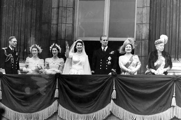 The Royal Wedding 1947 On the balcony with Princess Elizabeth are left to right: HM The King
