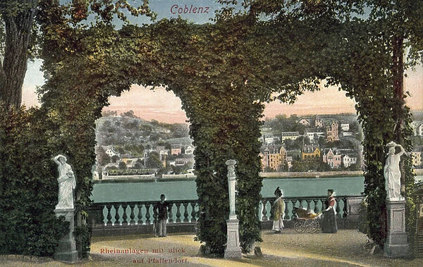 Koblenz, Rheinanlagen mit Blick auf Pfaffendorf (colour photo)