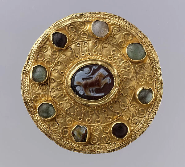 Disk Brooch with Cameo, Langobardic (mount); Roman (cameo), ca