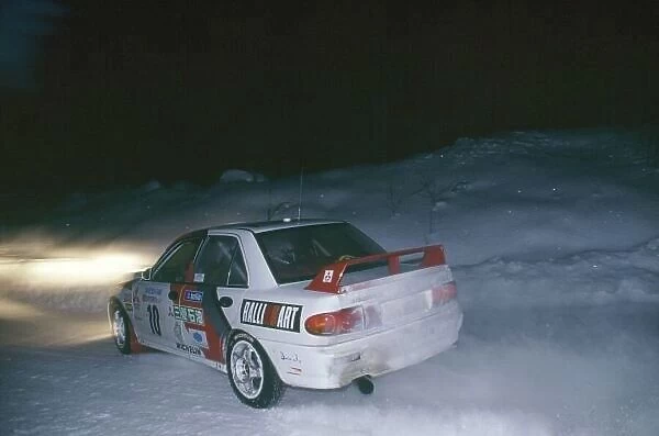 1995 World Rally Championship. Swedish Rally, Sweden. 10-12 February 1995. Kenneth Eriksson / Staffan Parmander (Mitsubishi Lancer Evo2), 1st position. World Copyright: LAT Photographic Ref: 35mm transparency 95RALLY02